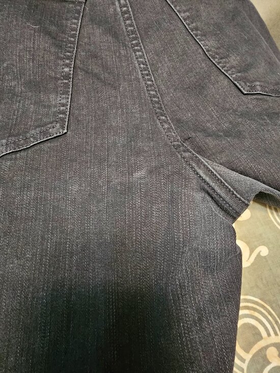 Madewell Curvy Skinny Flare Jeans in Black - Picture 11 of 11